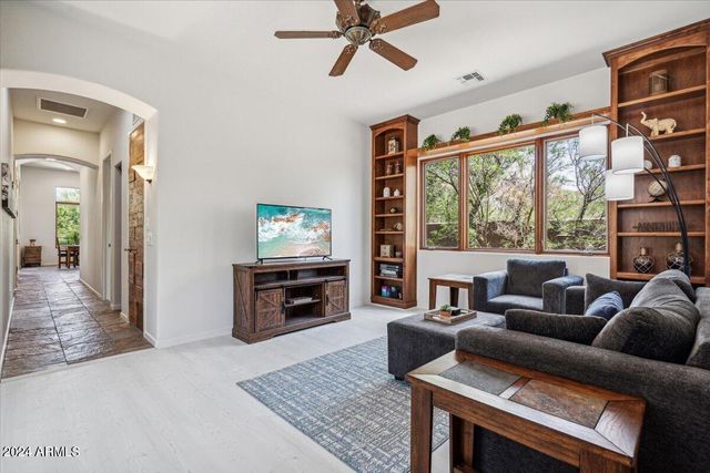 14586 E WETHERSFIELD Road, Scottsdale, AZ 85259