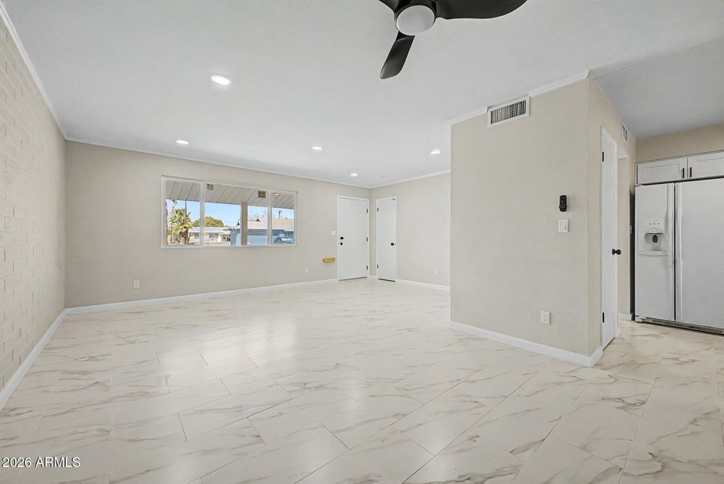 11033 N 105TH Avenue, Sun City, AZ 85351 — photo 4