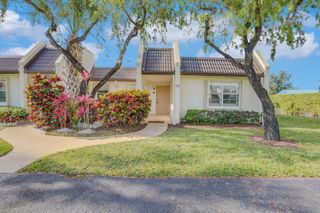 122 Lake Rebecca Drive, West Palm Beach, FL 33411