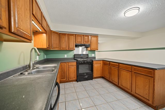 2449 Robin, Salina, KS 67401
