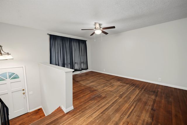 2449 Robin, Salina, KS 67401