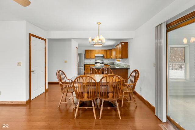 6062 Acorn Drive, Columbus, IN 47201