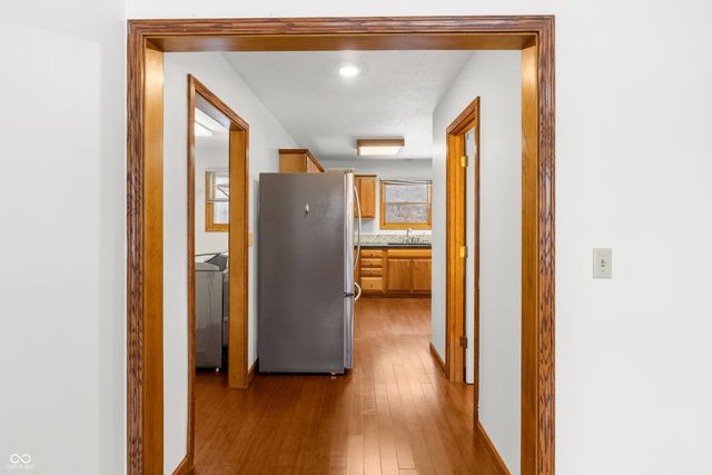 6062 Acorn Drive, Columbus, IN 47201