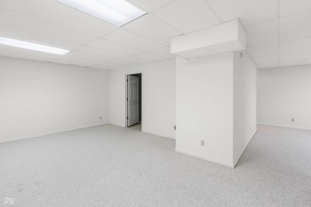 6062 Acorn Drive, Columbus, IN 47201