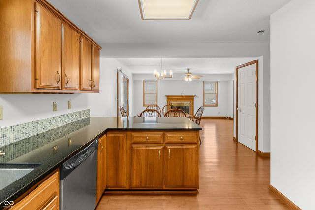 6062 Acorn Drive, Columbus, IN 47201