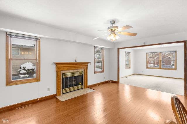 6062 Acorn Drive, Columbus, IN 47201