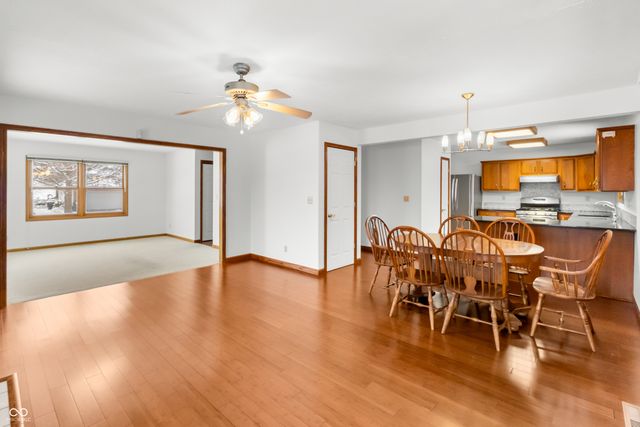 6062 Acorn Drive, Columbus, IN 47201