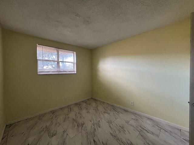 5844 Blueberry Unit 68 Court, Lauderhill, FL 33313