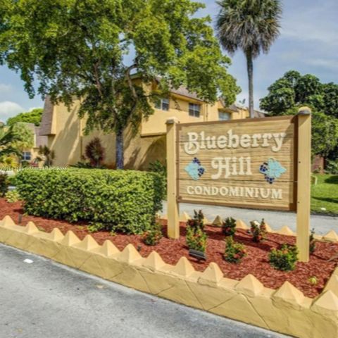 5844 Blueberry Unit 68 Court, Lauderhill, FL 33313