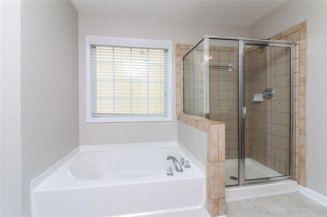911 Queensbrooke Way, Mableton, GA 30126