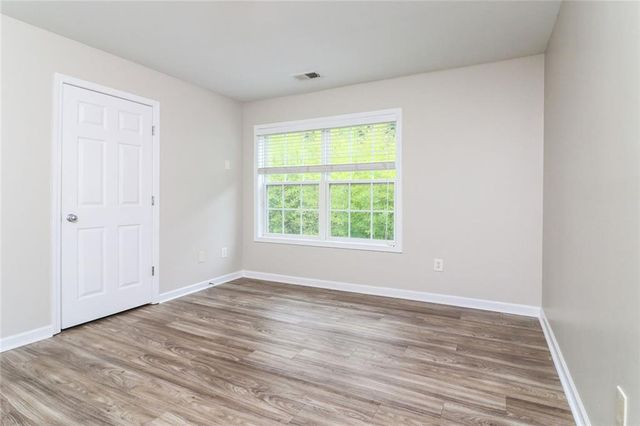 911 Queensbrooke Way, Mableton, GA 30126
