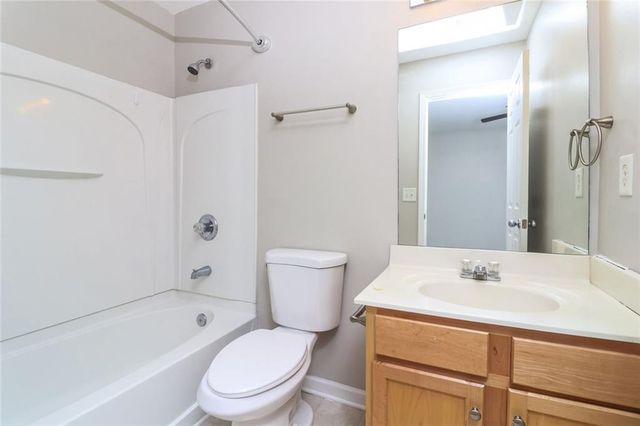 911 Queensbrooke Way, Mableton, GA 30126