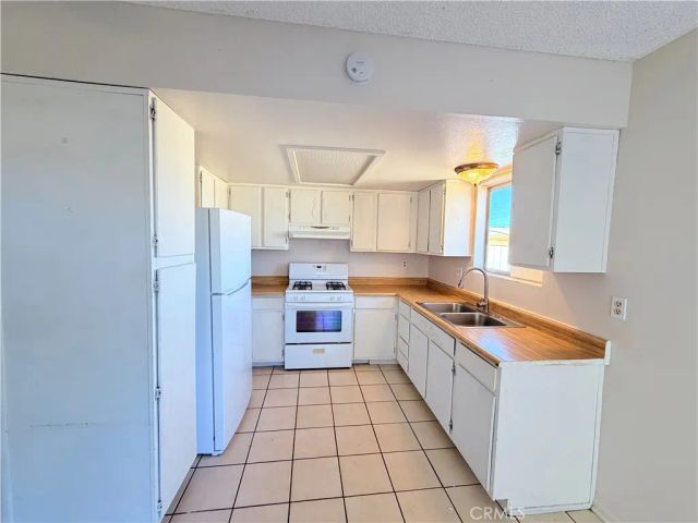 5533 Encelia Drive, 29 Palms, CA 92277