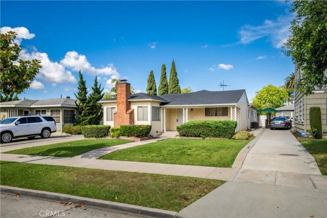 3533 Gundry Ave., Long Beach, CA 90807
