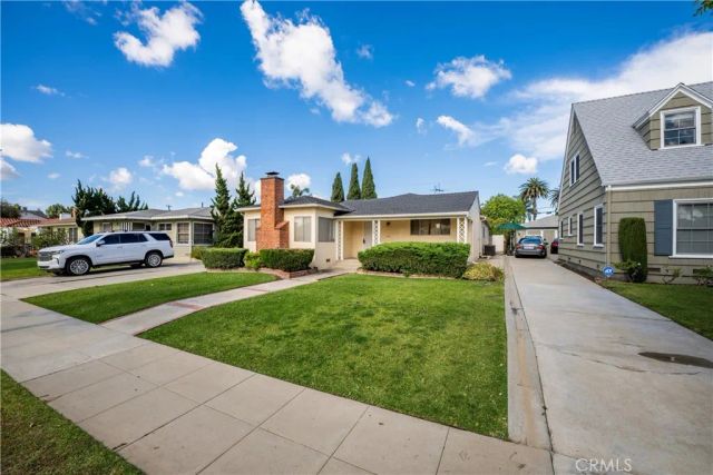 3533 Gundry Ave., Long Beach, CA 90807
