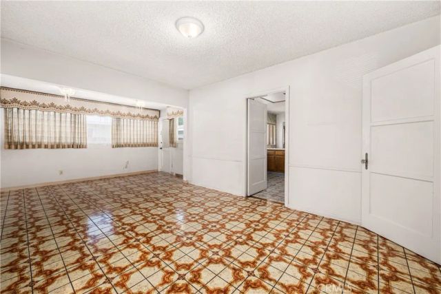 3533 Gundry Ave., Long Beach, CA 90807