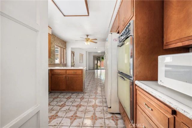 3533 Gundry Ave., Long Beach, CA 90807