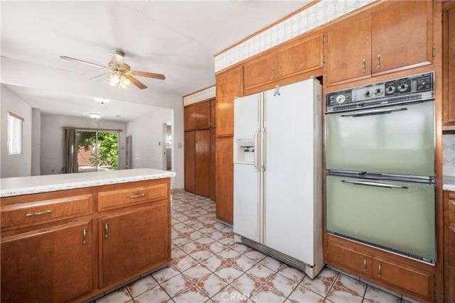 3533 Gundry Ave., Long Beach, CA 90807