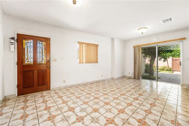 3533 Gundry Ave., Long Beach, CA 90807
