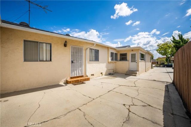 3533 Gundry Ave., Long Beach, CA 90807
