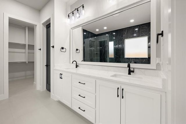 15420 Hatterly Lane, Edmond, OK 73013