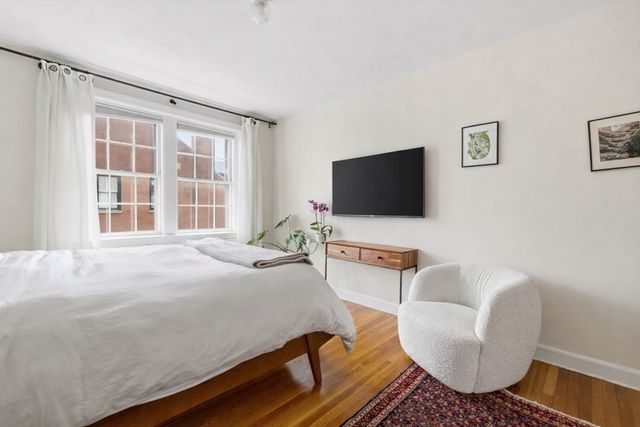92 Beacon Street 51, Boston, MA 02108