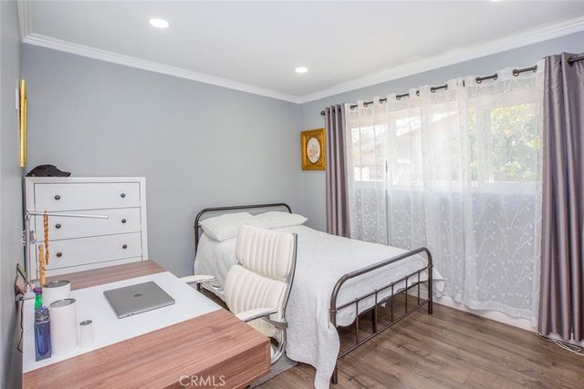 6921 Atoll Ave., North Hollywood, CA 91605