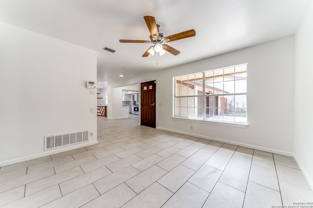 10526 Tioga, San Antonio, TX 78230