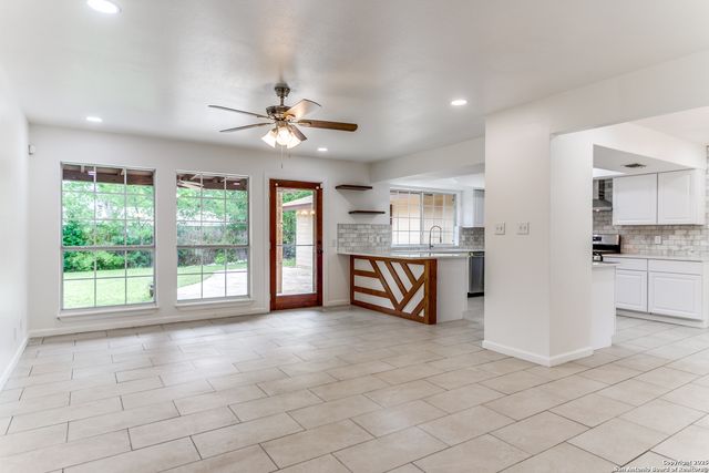 10526 Tioga, San Antonio, TX 78230
