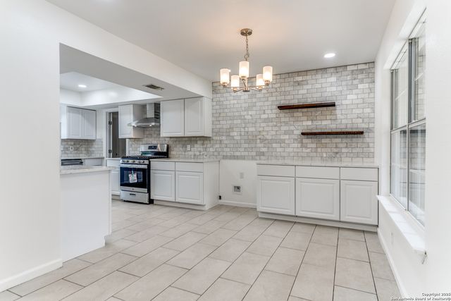 10526 Tioga, San Antonio, TX 78230