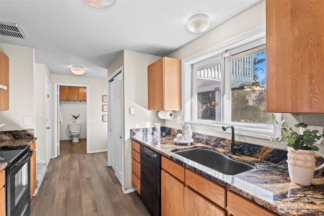 2904 McClain Avenue, Bremerton, WA 98310