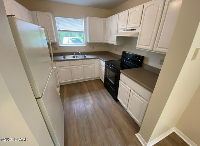 23 Regent Ln # And # A, Palm Coast, FL 32164
