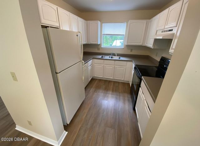 23 Regent Ln # And # A, Palm Coast, FL 32164