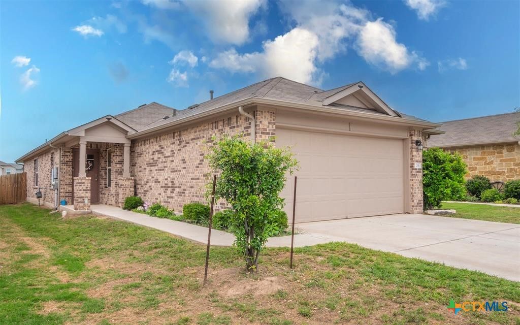 216 Frederick Drive, Georgetown, TX 78626