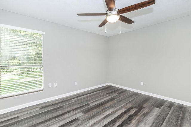 18001 Cypress Trace Road 1301, Houston, TX 77090