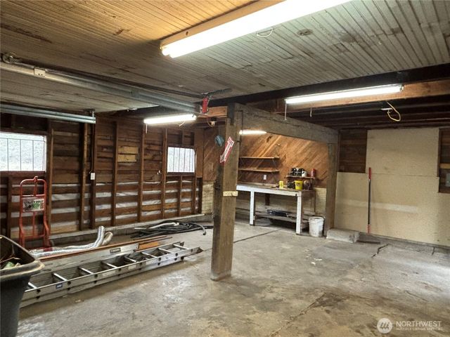 39618 E meridian, Eatonville, WA 98328