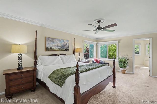 24899 Nottingham Drive, Novi, MI 48374