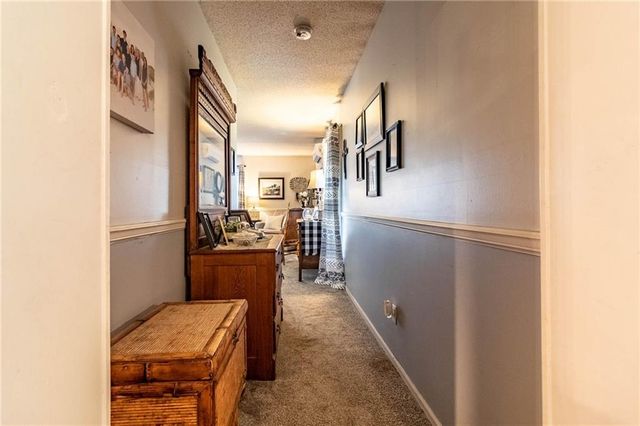 136 NE 901p Road, Clinton, MO 64735