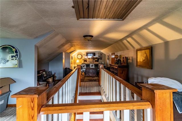 136 NE 901p Road, Clinton, MO 64735