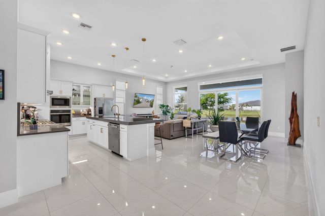 5469 Hutchinson Way, Westlake, FL 33470
