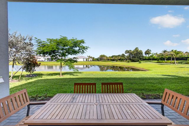 5469 Hutchinson Way, Westlake, FL 33470
