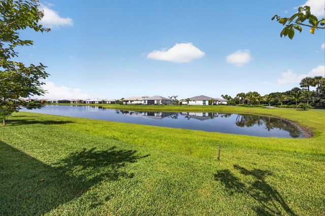 5469 Hutchinson Way, Westlake, FL 33470