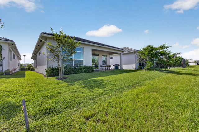 5469 Hutchinson Way, Westlake, FL 33470
