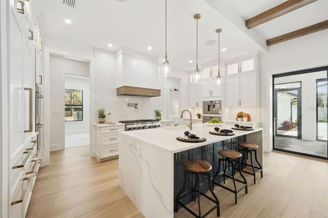 1782 PINE AVENUE, Winter Park, FL 32789