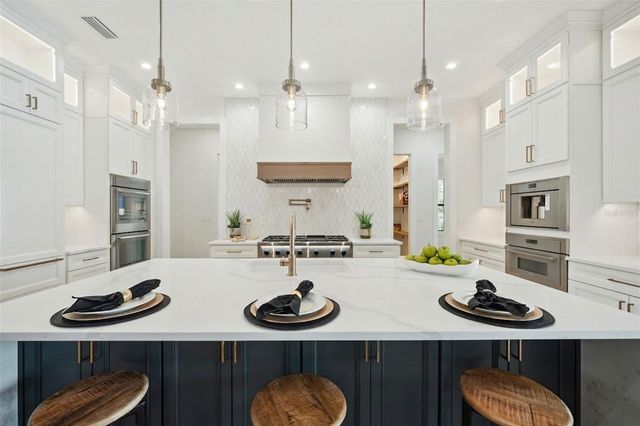 1782 PINE AVENUE, Winter Park, FL 32789