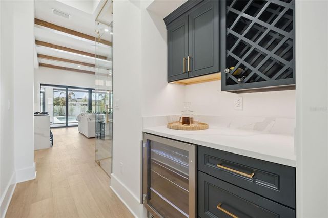 1782 PINE AVENUE, Winter Park, FL 32789