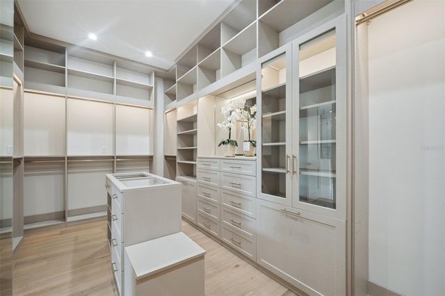 1782 PINE AVENUE, Winter Park, FL 32789