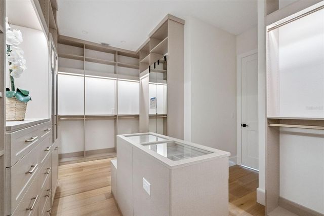 1782 PINE AVENUE, Winter Park, FL 32789