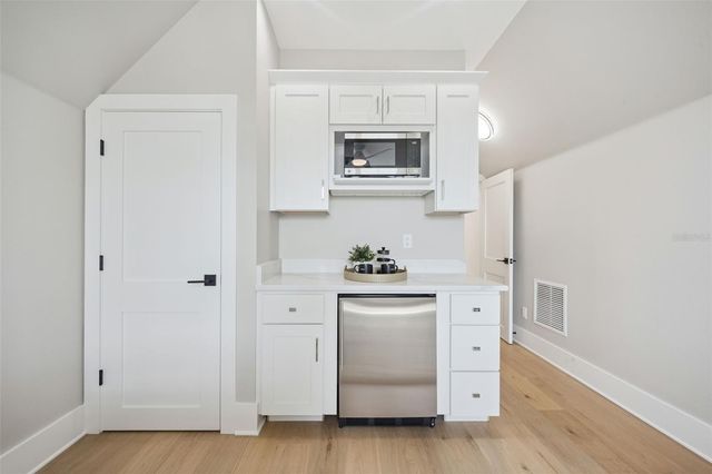 1782 PINE AVENUE, Winter Park, FL 32789