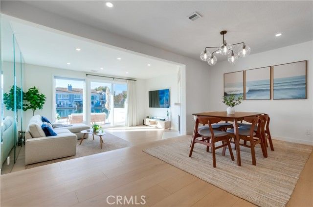 16117 Saint Croix Cir, Huntington Beach, CA 92649